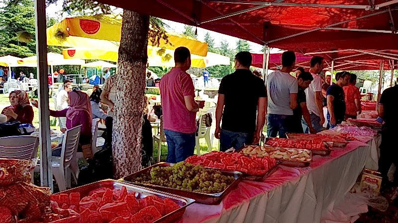 TÜVTÜRK,  Yemektürk Catering 'i seçti.